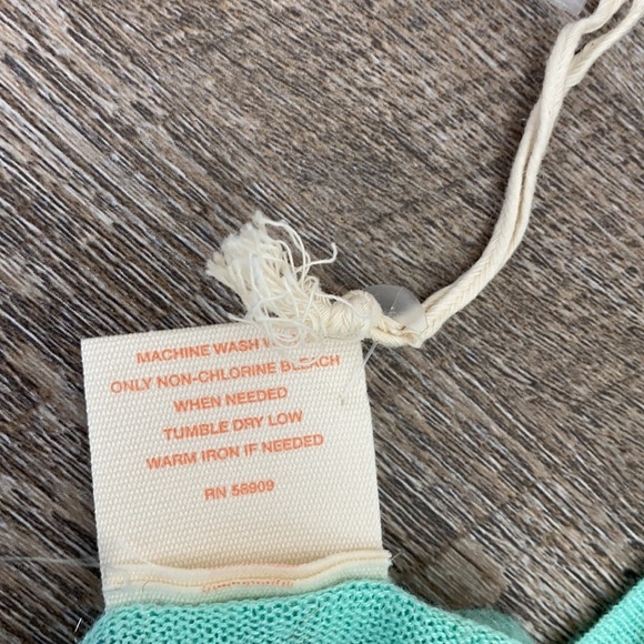 NWT  Jasmine and Ginger XL Mint Long Sleeve Top - Picture 9 of 11